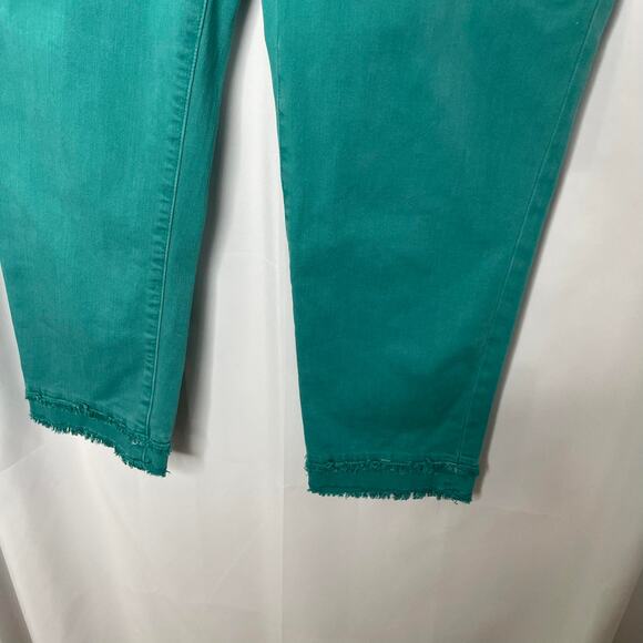 Chico's jeans pants women's 10 Grilfriend So Slimming Crop teal green raw hem - Picture 14 of 16